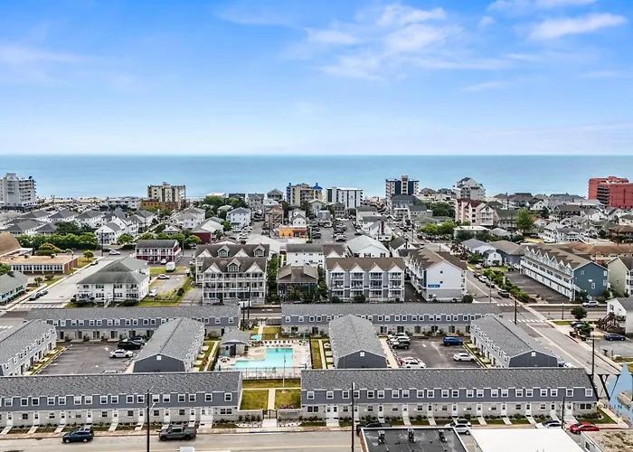 1br With Pool Access, Steps From The Perfect For Family Getaways! Apartment Ocean Stadt